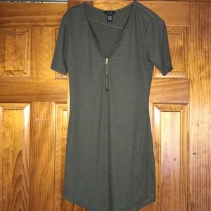 Rue 21 zip up dress